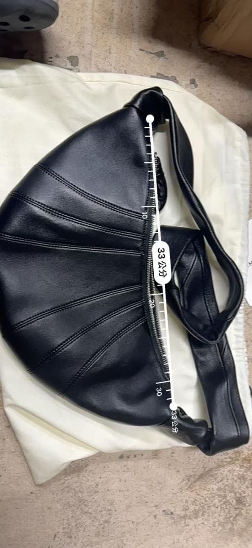 早い者勝ち！ブラックレザーショルダーバッグ