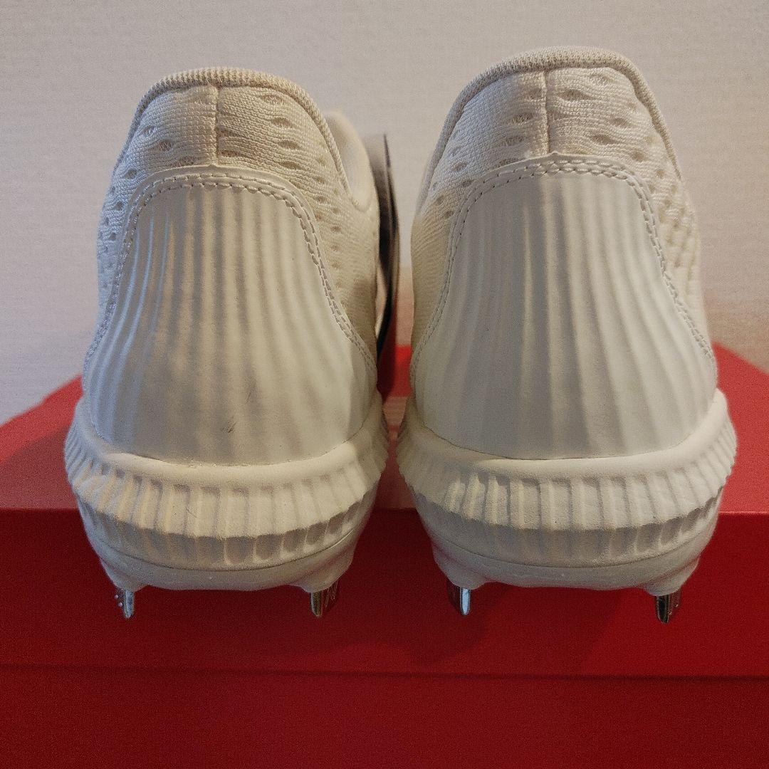 ニューバランス　野球　スパイク 金具　ホワイト　28.0センチ 高校野球対応