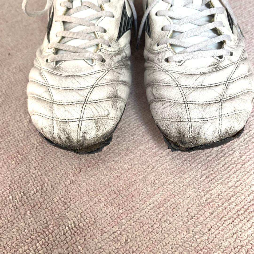 モレリアネオ4 サッカーシューズ・スパイク 27.0cm ホワイト/レッド