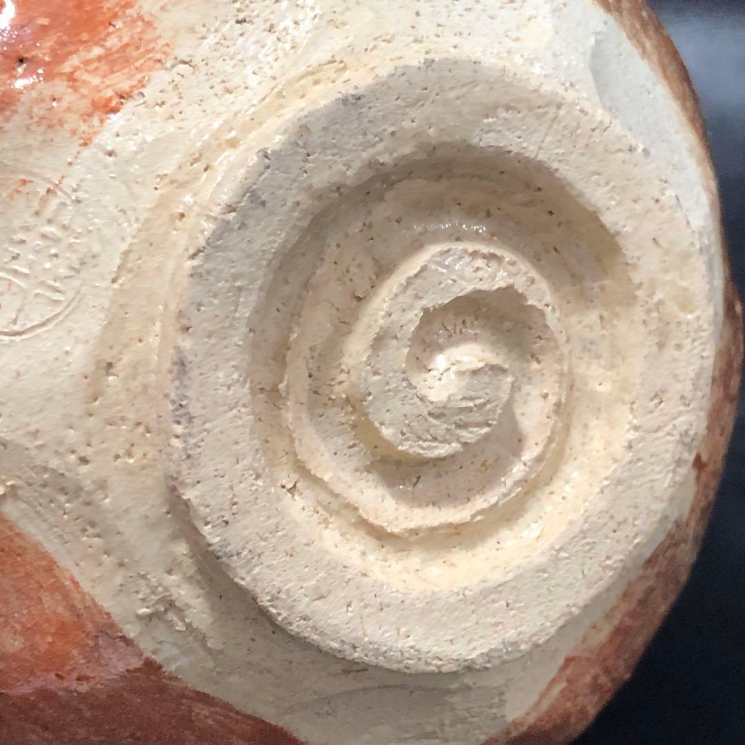 古美術◼️蔵から古そうな赤楽が出て来ました。漢字が難しそうなので中国骨董？