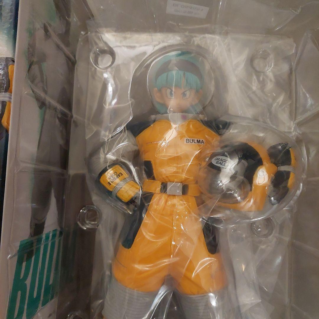 ドラゴンボール　一番くじ　フィギュア　ブルマ