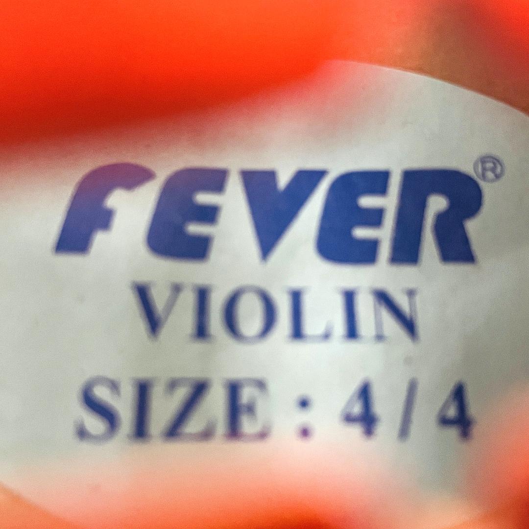 FEVER バイオリン 4/4 フルサイズ AUBERT駒 弓・ケース【整備品】