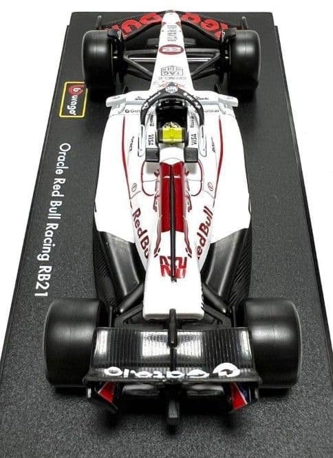 新品buragoクリアケース#22角田1/43RedBull RB212台セット