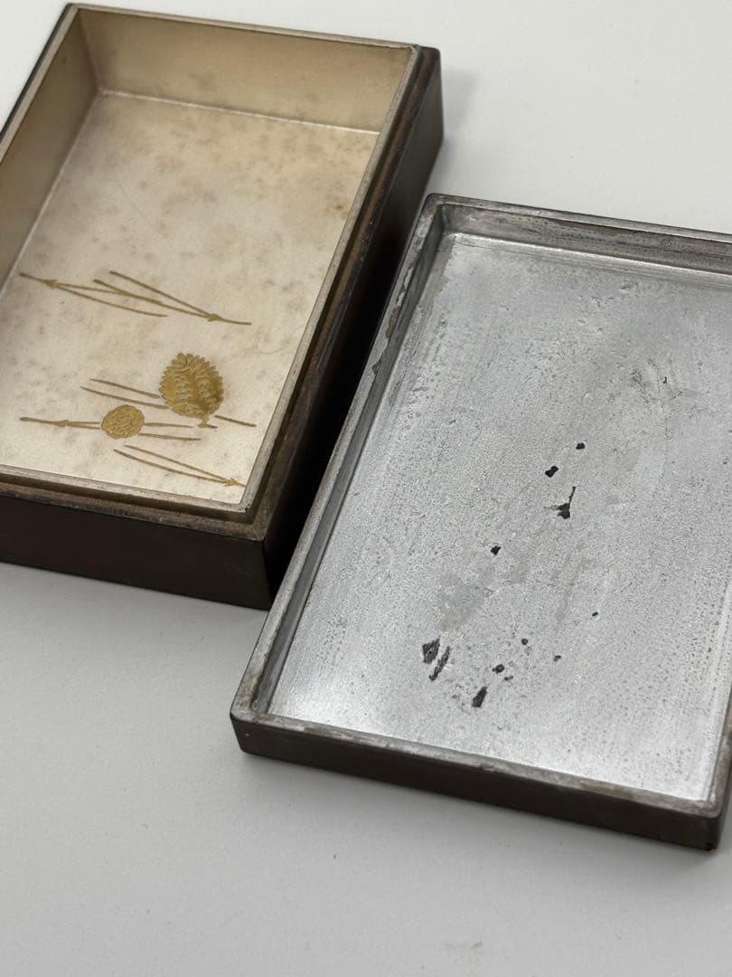 【吉祥鶴~金蒔絵小函】神韻縹渺の香合・古美術品・木調漆器・伽羅・香木沈香・茶道具