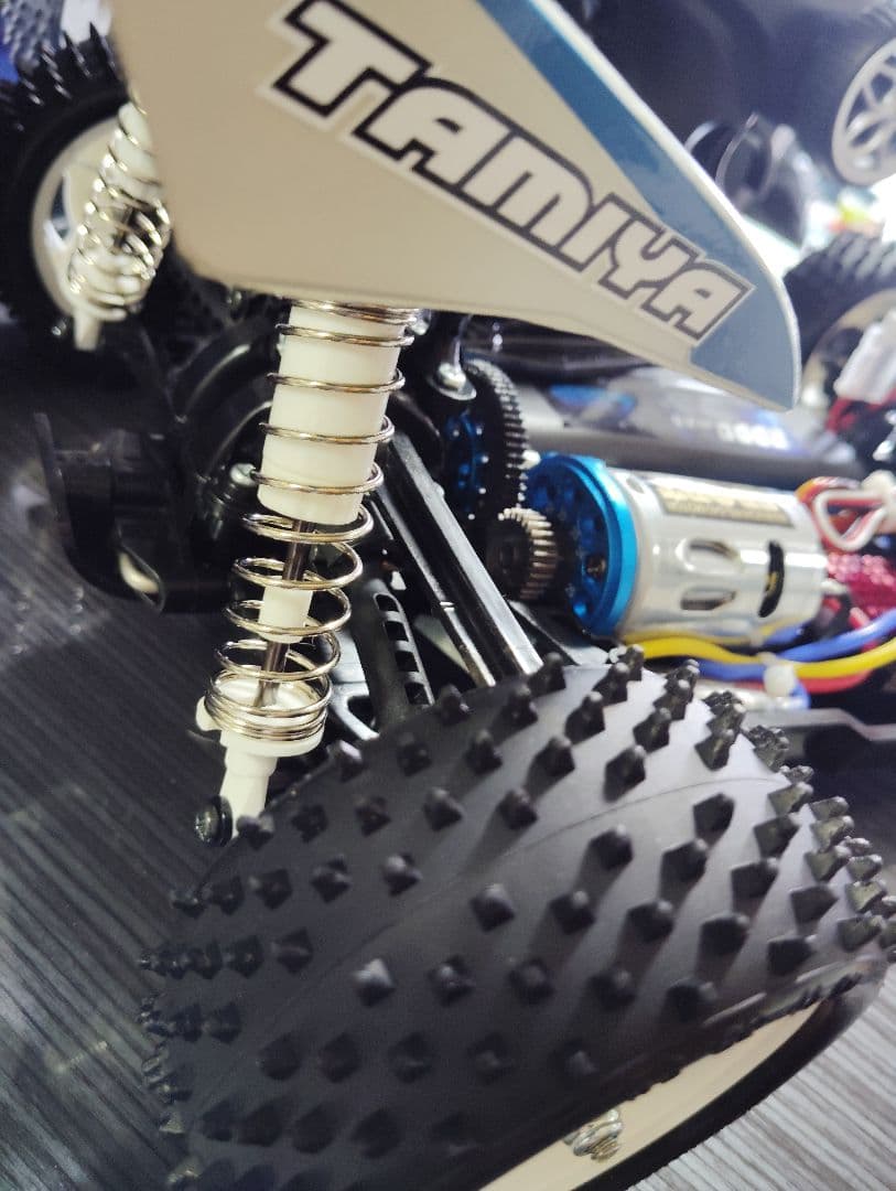 も*も様 タミヤ TT 02 B デュアルリッチジ 4WD 値下げ！