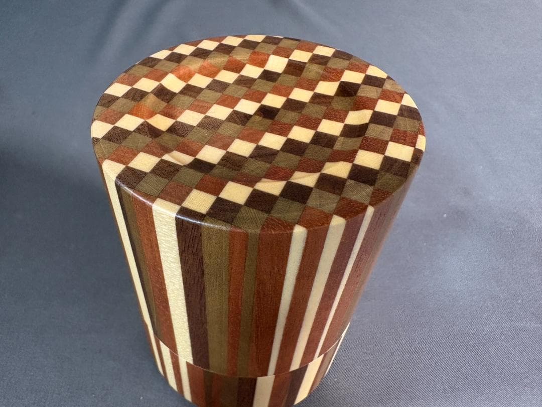 未使用品 箱根寄木細工 茶筒 木製容器 円筒形