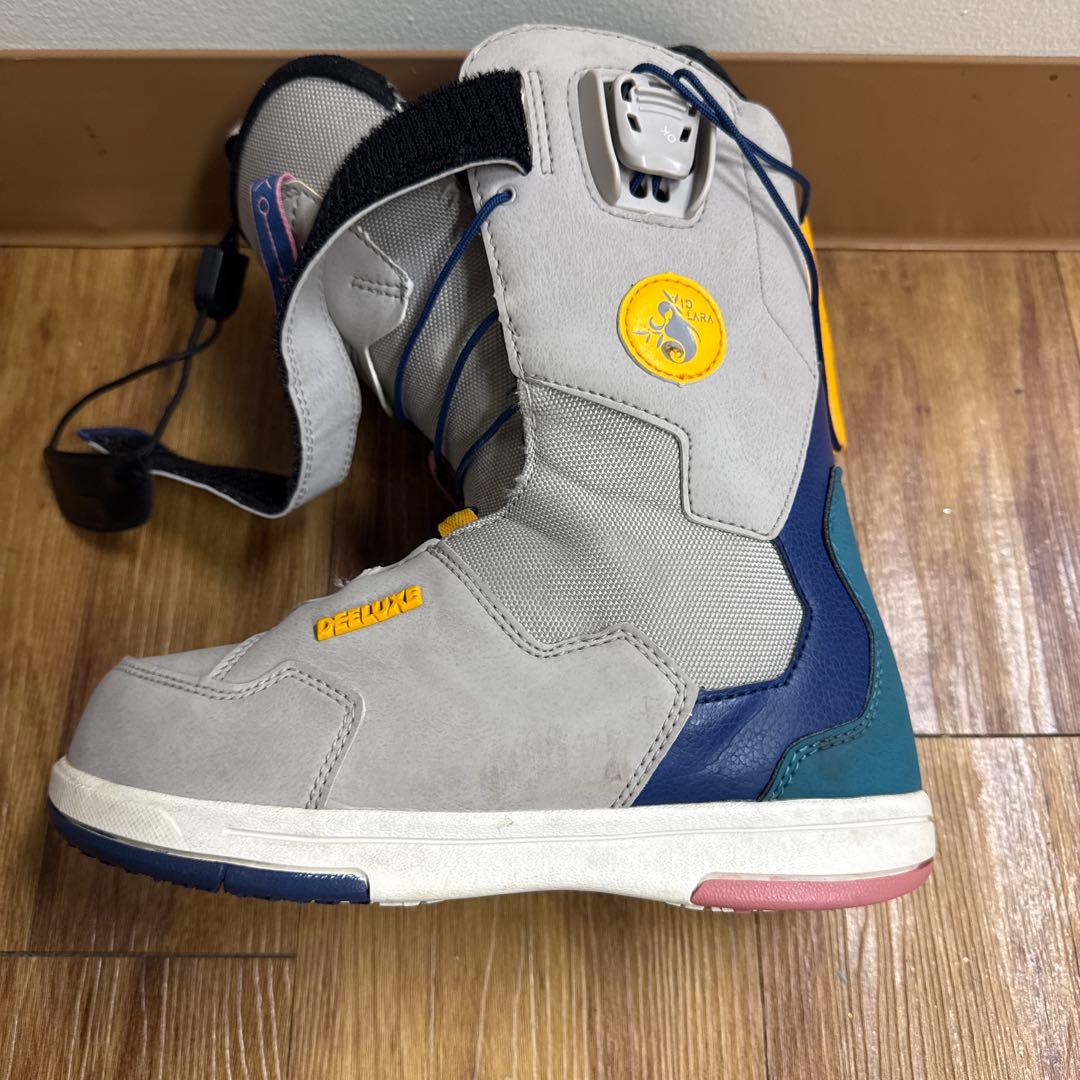 女性用スノーボードブーツ