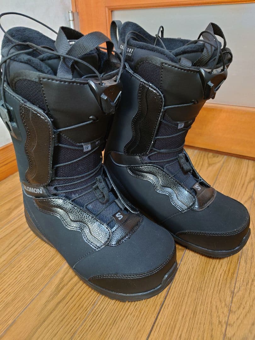 SALOMON スノーボードブーツ