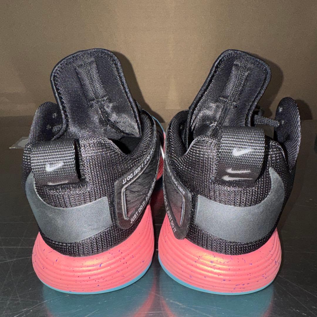 ナイキ バレーボールシューズ ハイパーセット30cmNIKE hyperset