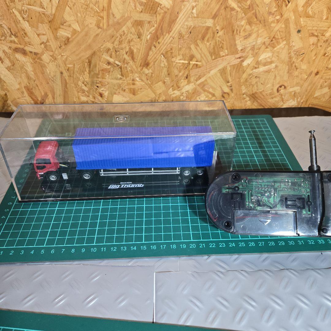 NISSAN　DIESEL　BigThumb海コントレーラーラジコン