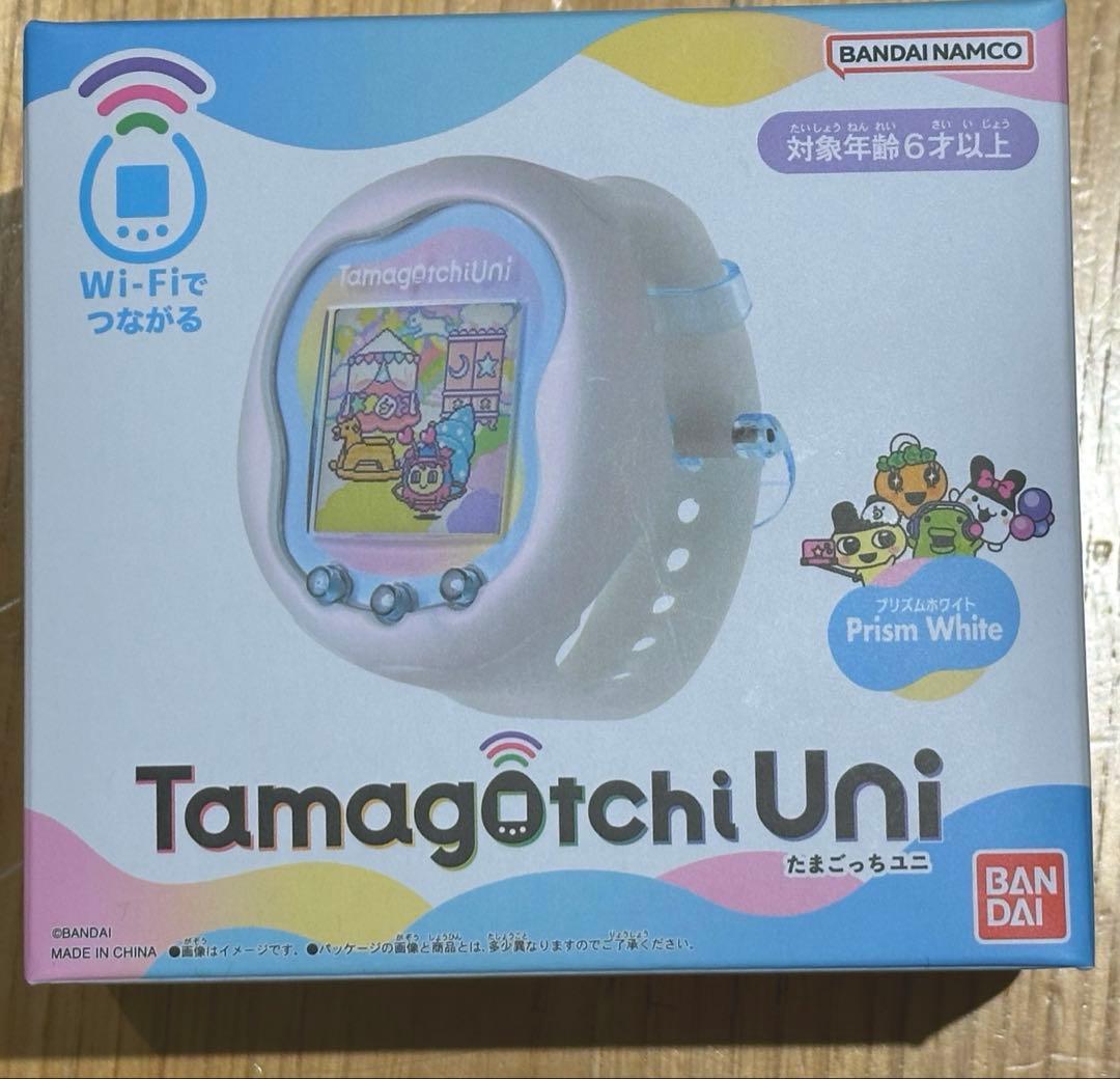 【未開封品】たまごっちユニ プリズムホワイトTamagotchi