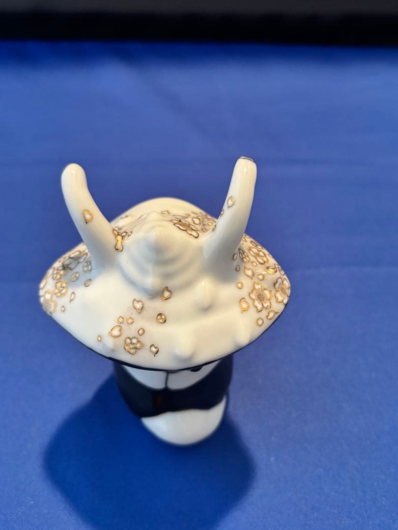 九谷焼　カネゴン　エレキング