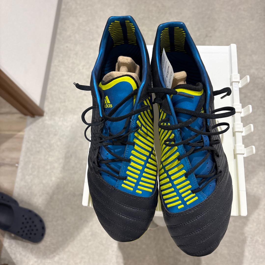 adidas ラグビーシューズ ブラック/イエロー/ブルー新品
