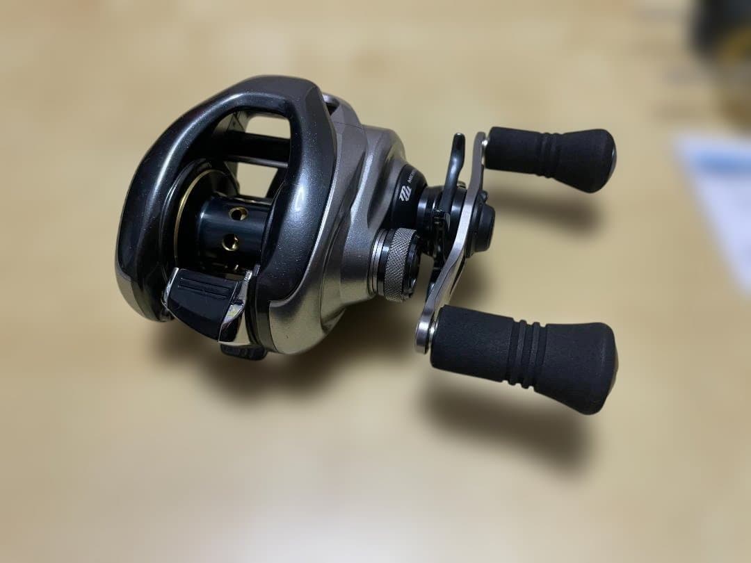Shimano nium HG ベイトリール