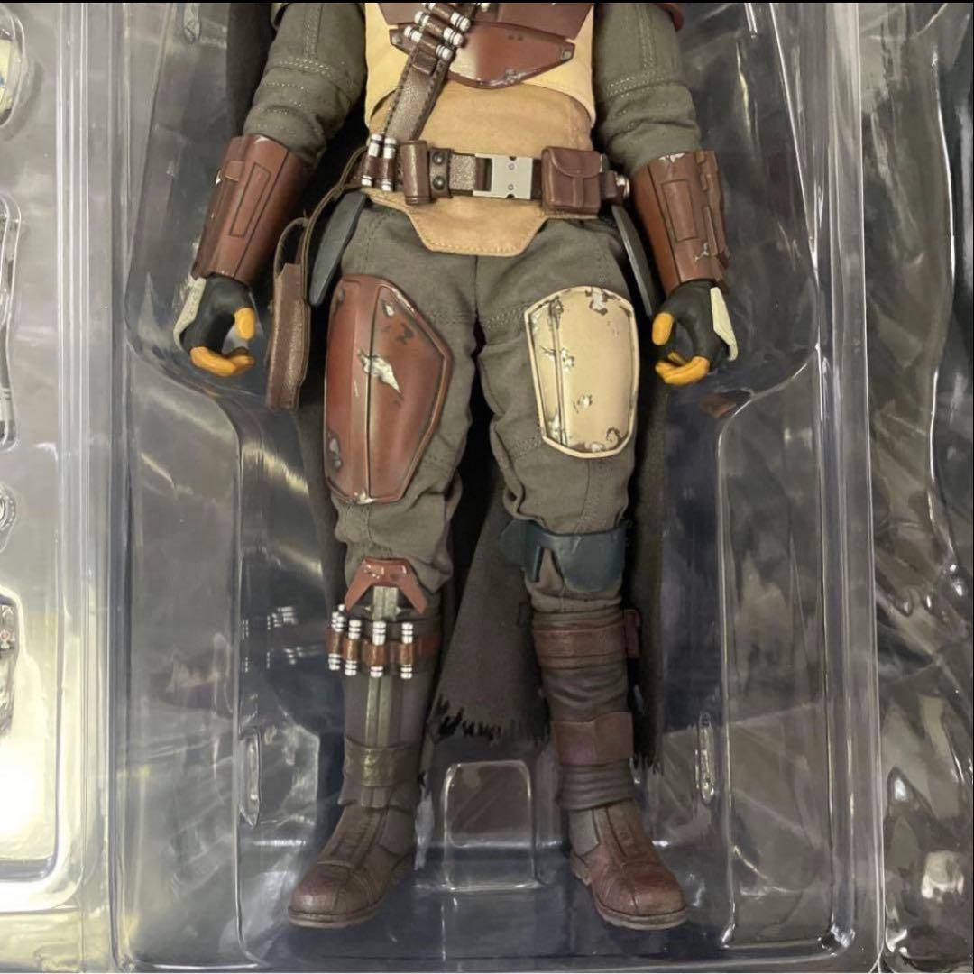 【未展示】マンダロリアン＆ブラーグ（２体セット）　ホットトイズ　TM 046