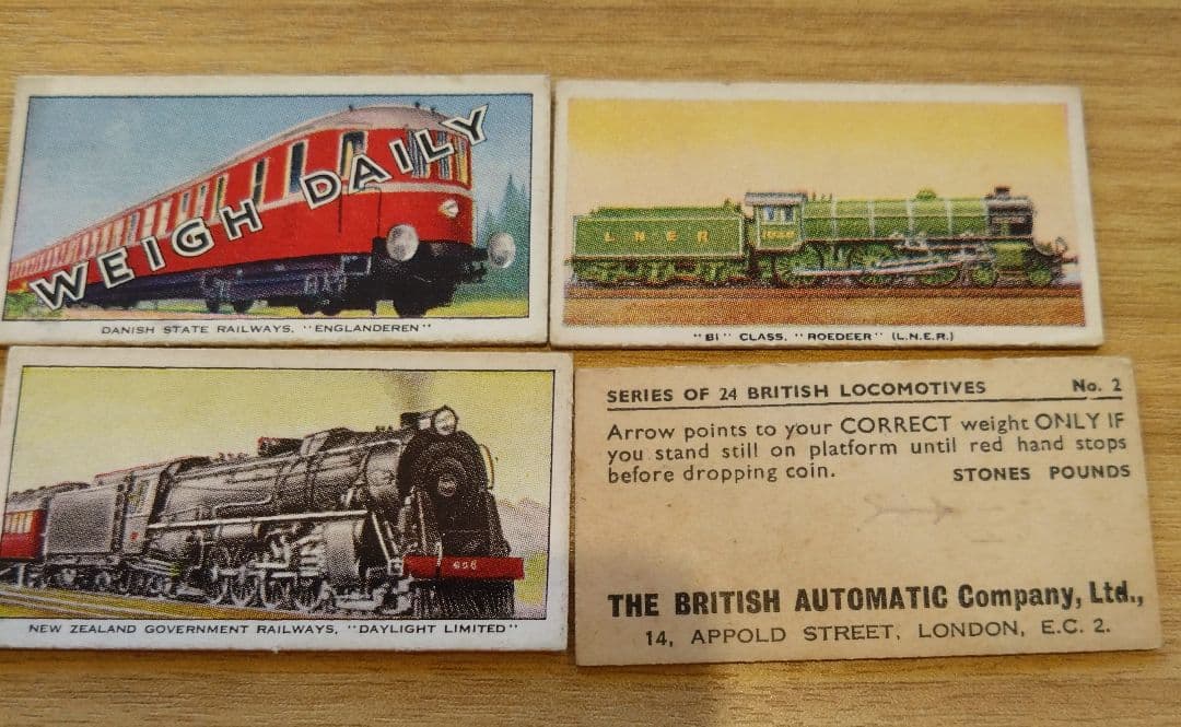 イギリスアンティーク　シガレットカード等　34枚　機関車、汽車、電車