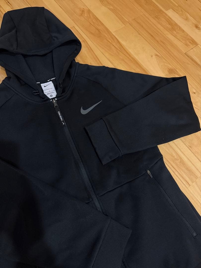 Nike Pro Therma-FIT ジャージ上下セット アップ　ブラック