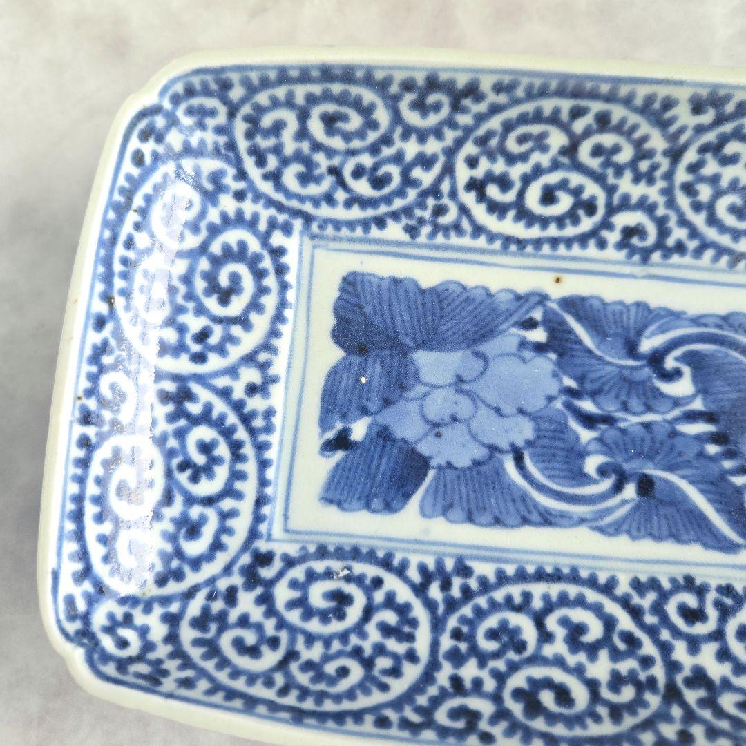 無傷　古伊万里　染付　蛸唐草　長皿　角皿　江戸時代　金直し　金継ぎ　骨董　牡丹