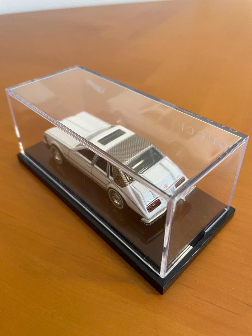 GUCCI Cadillac Seville ホットウィール世界限定5000台