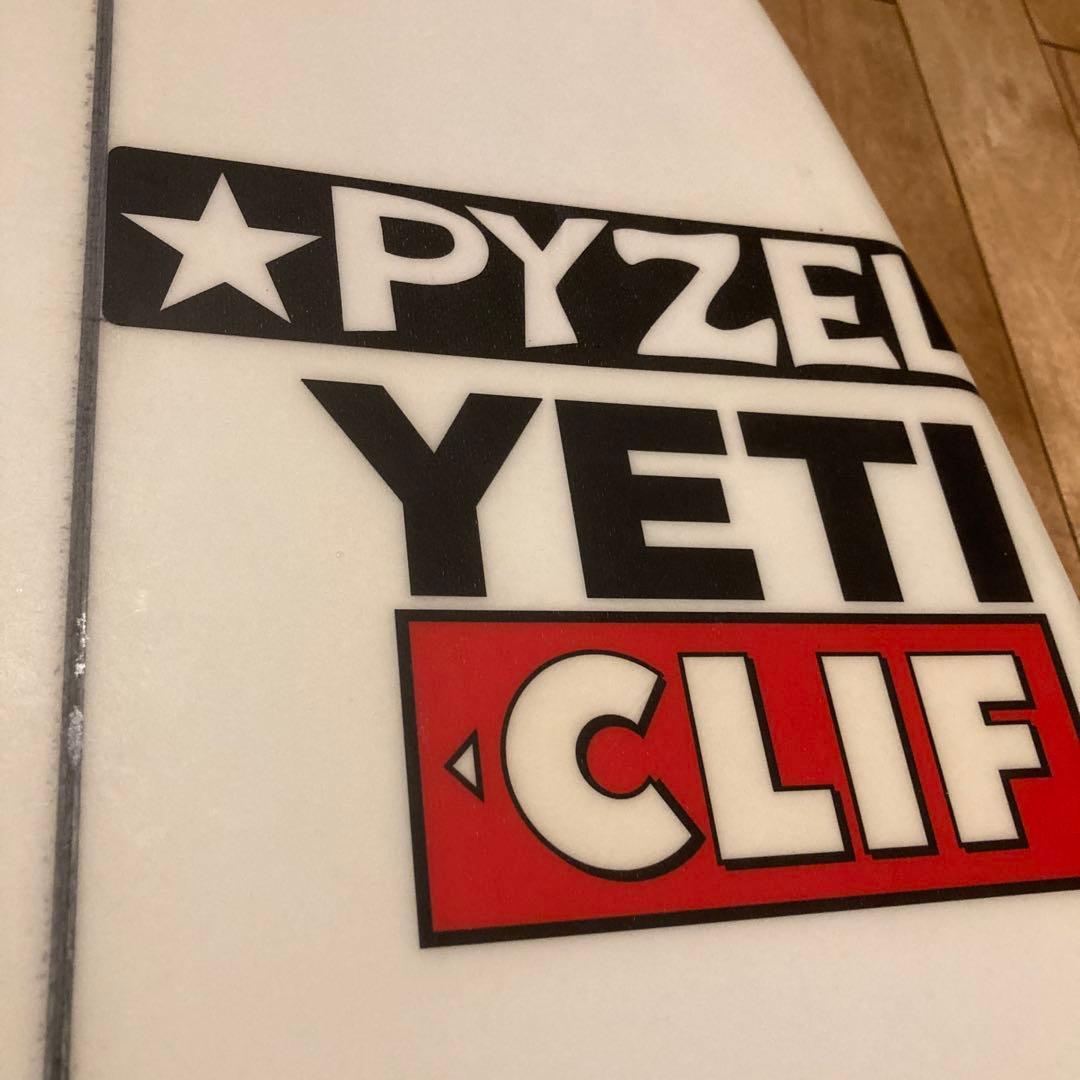 PYZELパイゼル　ジョンジョンフローレンス本人使用ボード