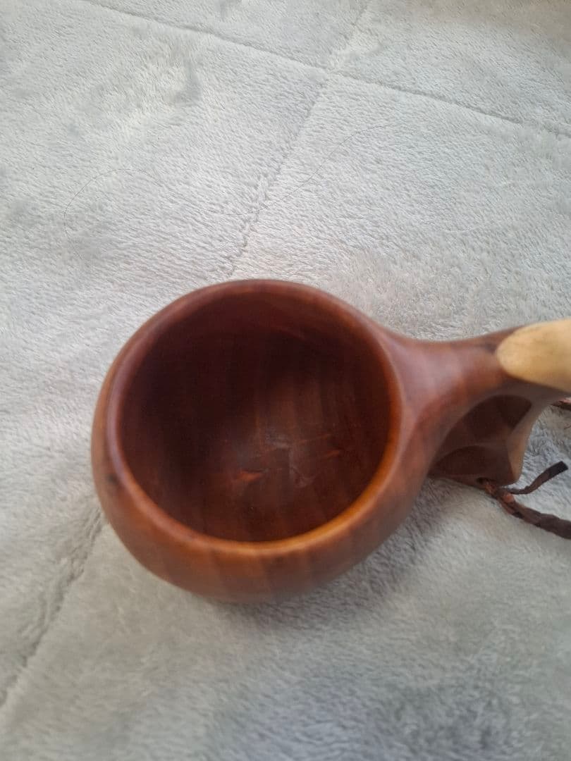 ククサ　くくさ　アウトドア　キャンプ　北欧