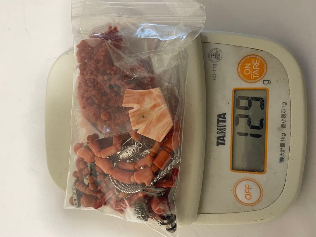 赤珊瑚　玉　ネックレス色々　袋入リ約129g