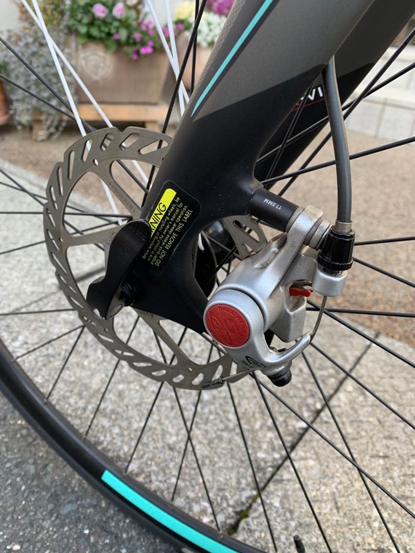 自転車本体 Bianchi impulso disc 105