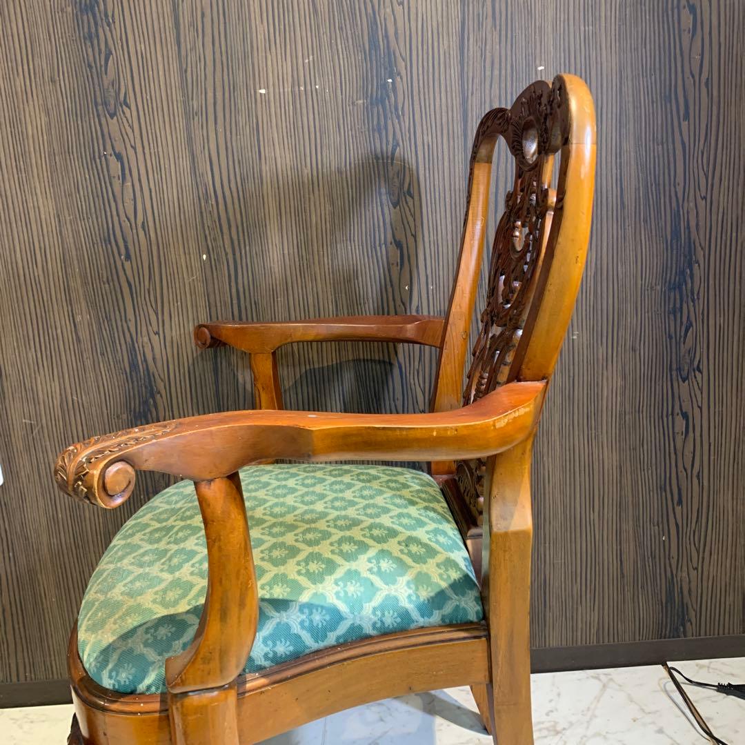 ☆送料無料☆ アンティーク　アームチェア