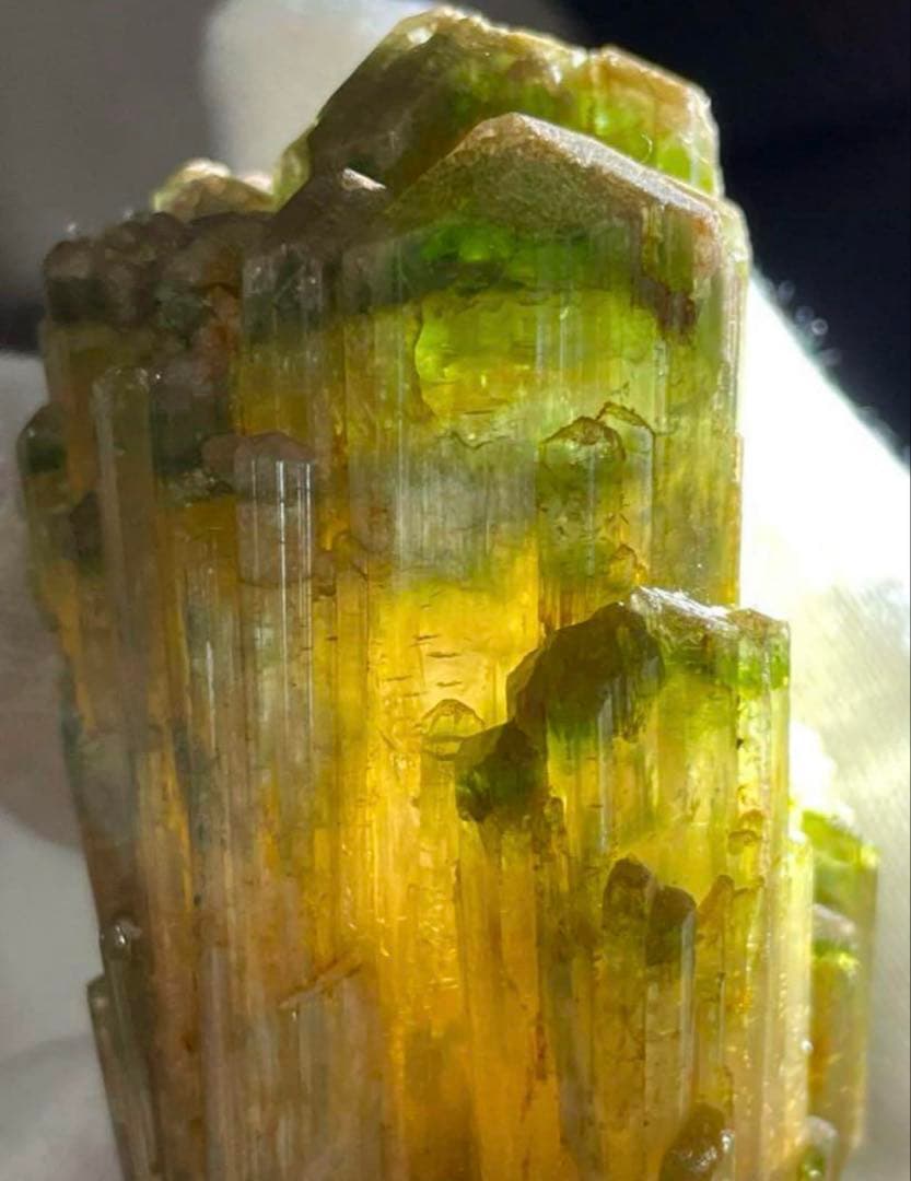 トルマリン原石　超巨大　サクラカラートリカラーバイカラー宝石質