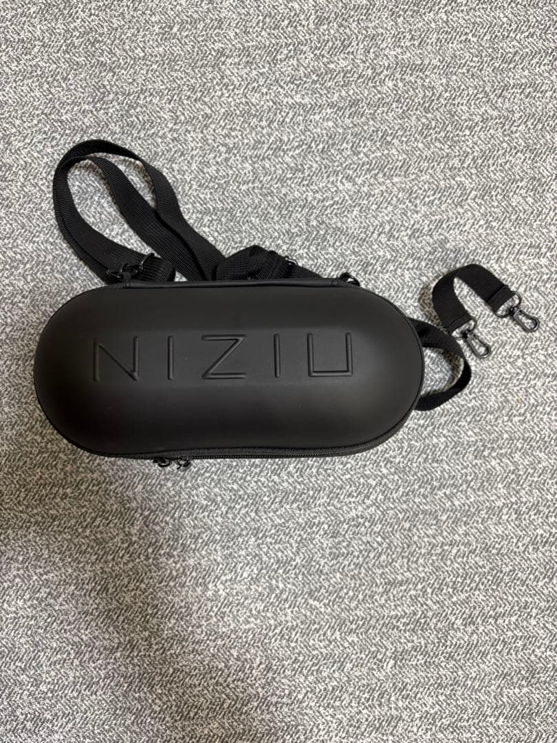 NIZIU ペンライト ケース付き