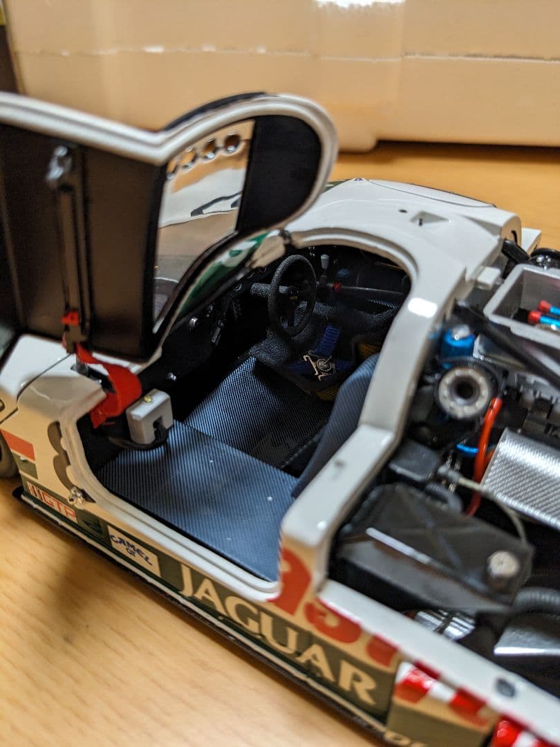 エグゾト 1/18　ジャガー XJR9