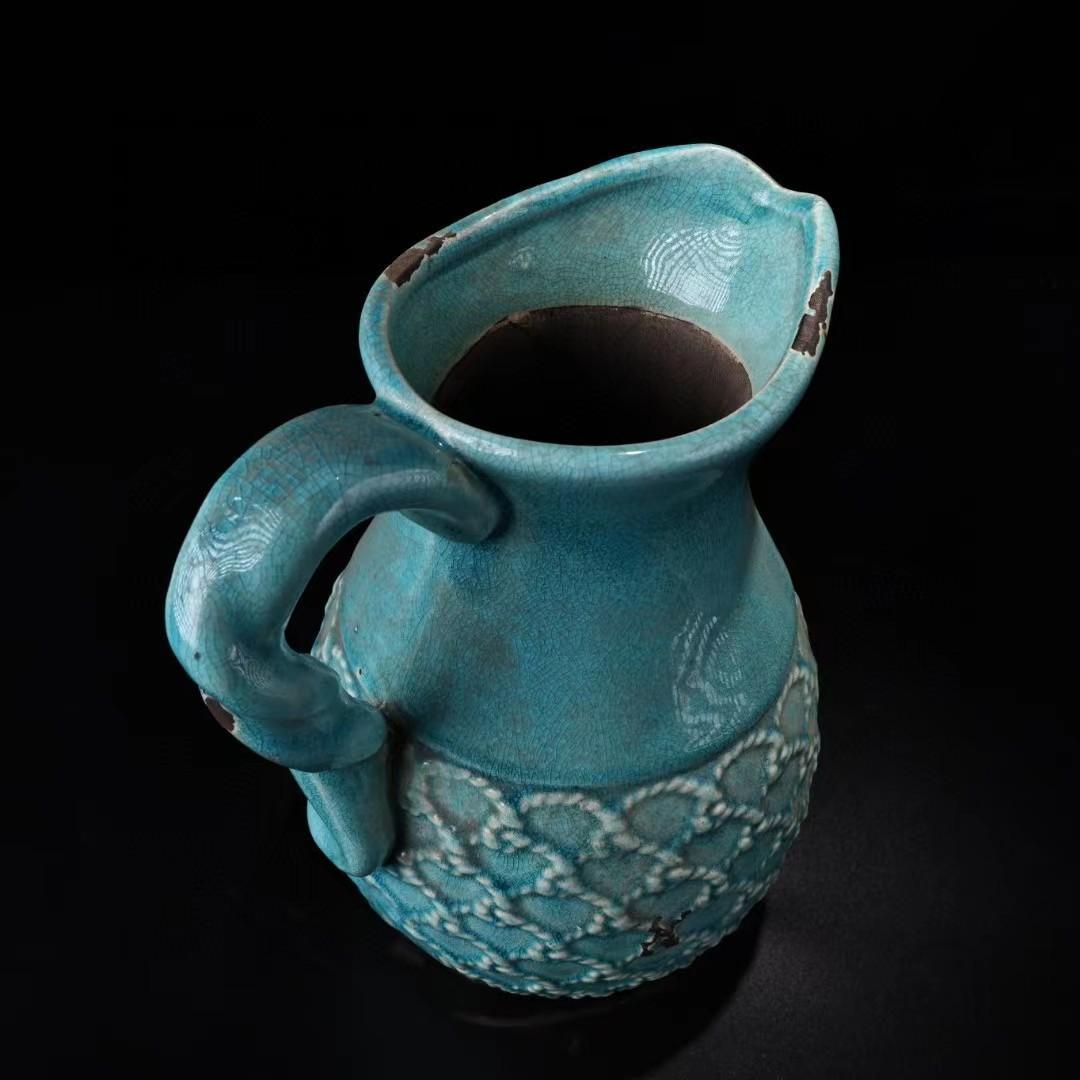 中国古美術・珍品旧蔵古瓷器缶酒器・文房具・茶道具・置物・観賞瓶・時代物・風水開運