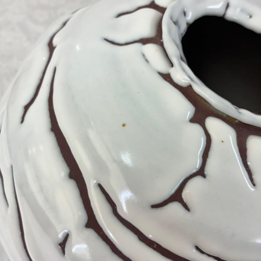 【萩焼】椿秀窯　庄 圭一郎　白燿　花生　花瓶　飾り壺　木箱入