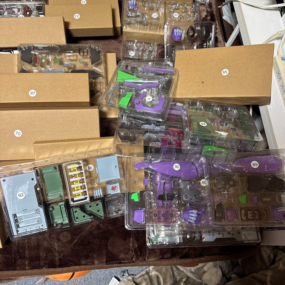 エヴァンゲリオン初号機をつくる 創刊号〜100号