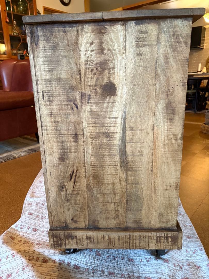 ビンテージ風木製キャビネット 11引き出し