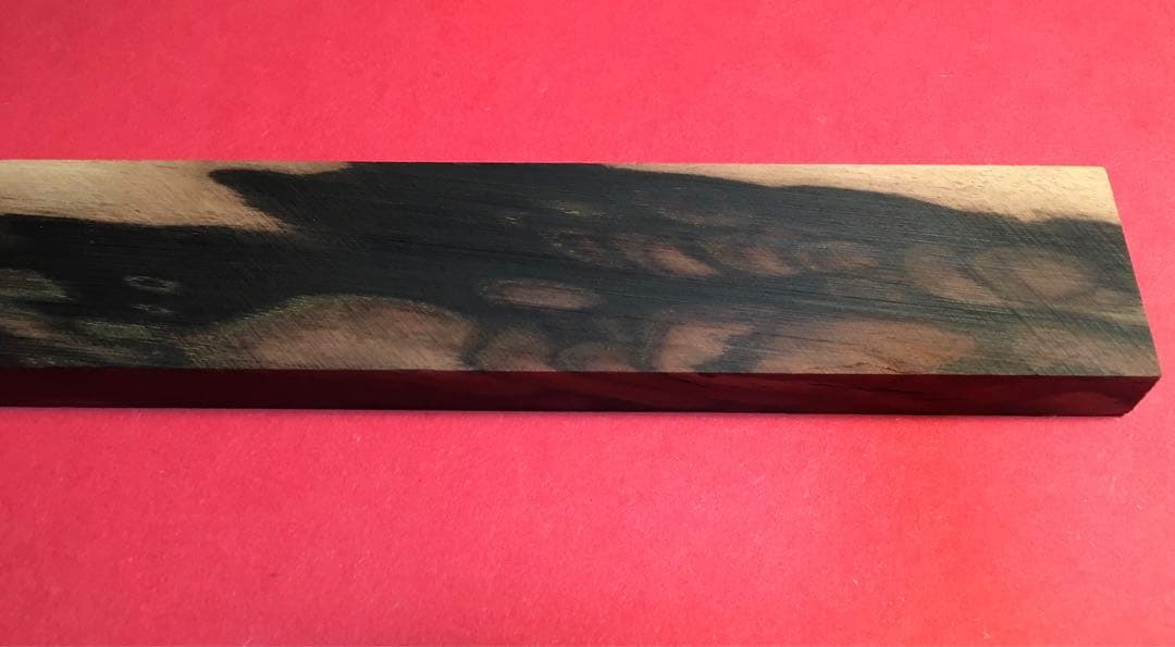 黒柿　(緑孔雀杢) 超美材