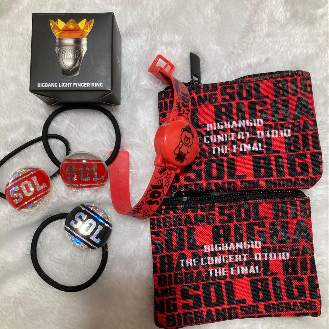 【希少】 BIGBANG グッズ まとめ売り DVD CD ペンラ