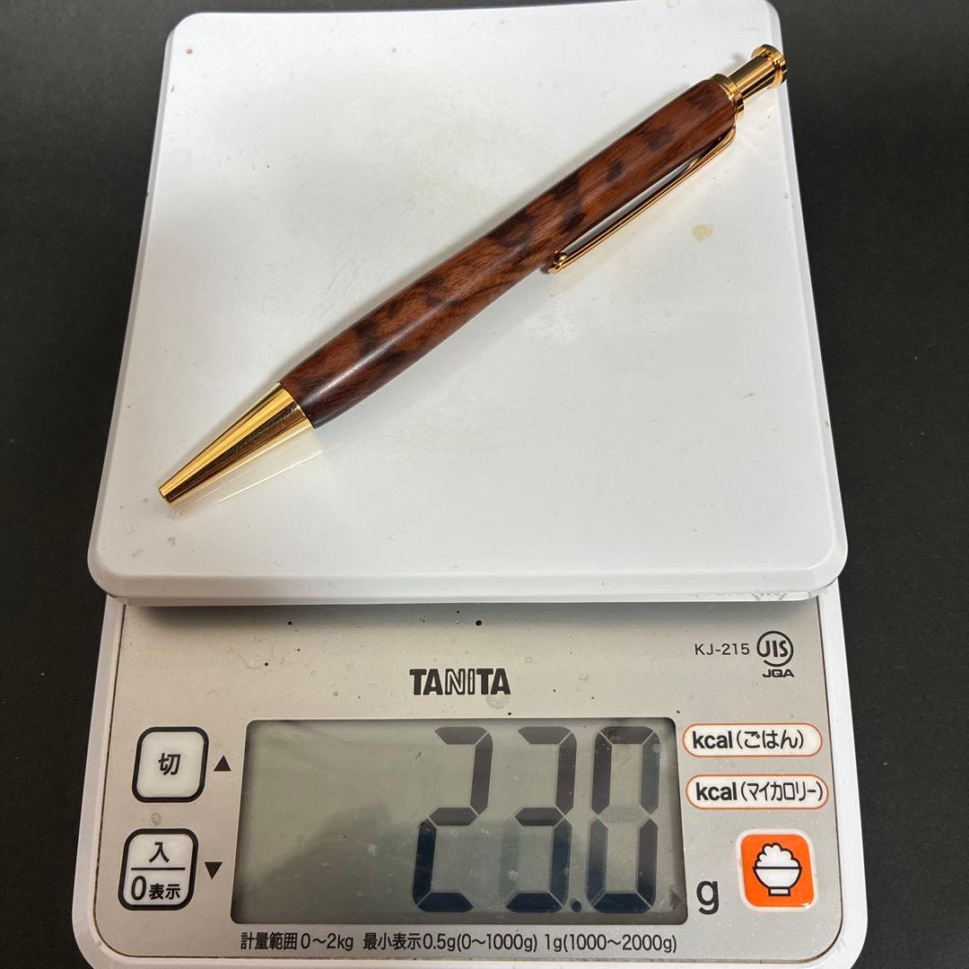 ハンドメイド木軸ボールペン　樹種《スネークウッド》　＊超希少材