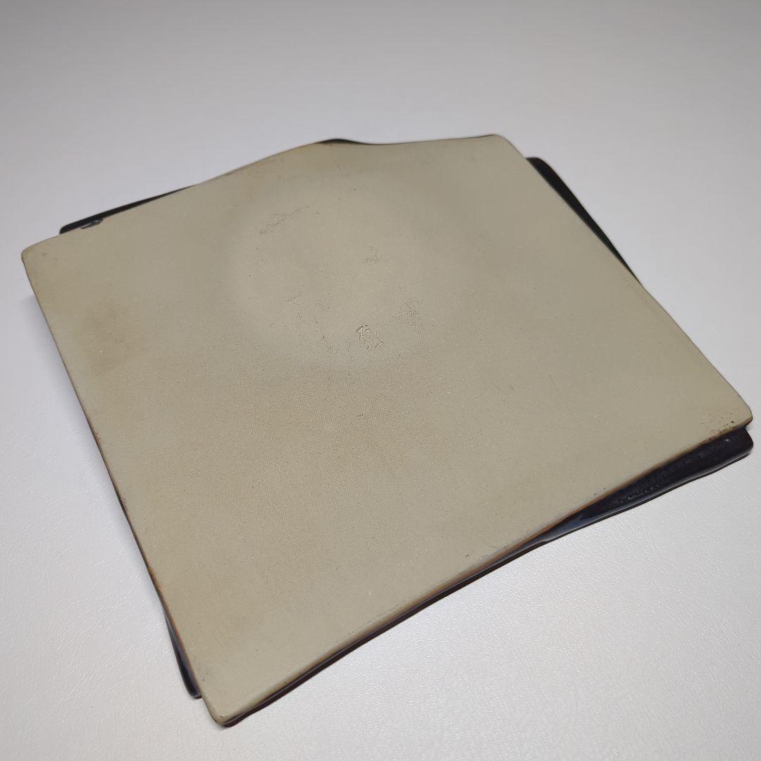 陶芸　石垣焼窯元　石垣ブルー　隅折れ角皿プレート　インテリア雑貨　飾り皿