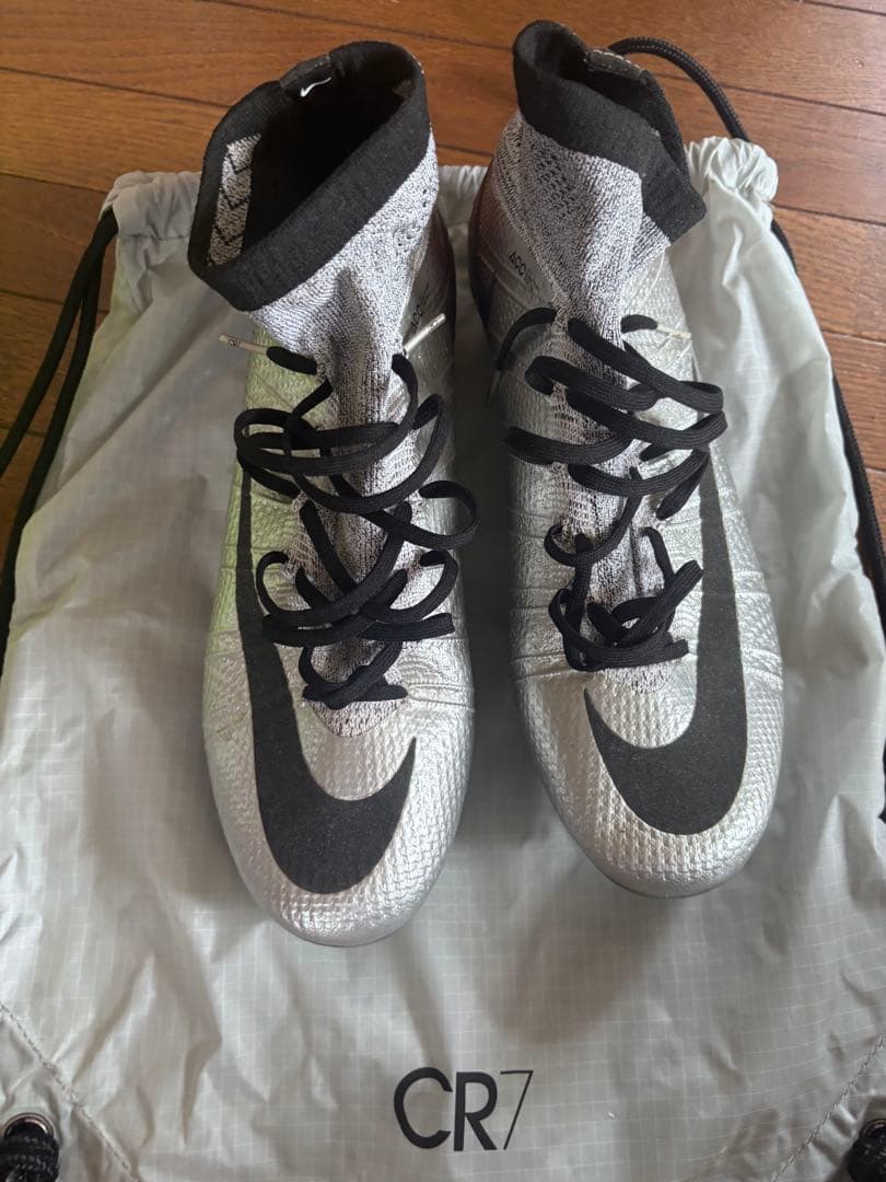 Nike CR7 サッカーシューズ ロナウドモデル