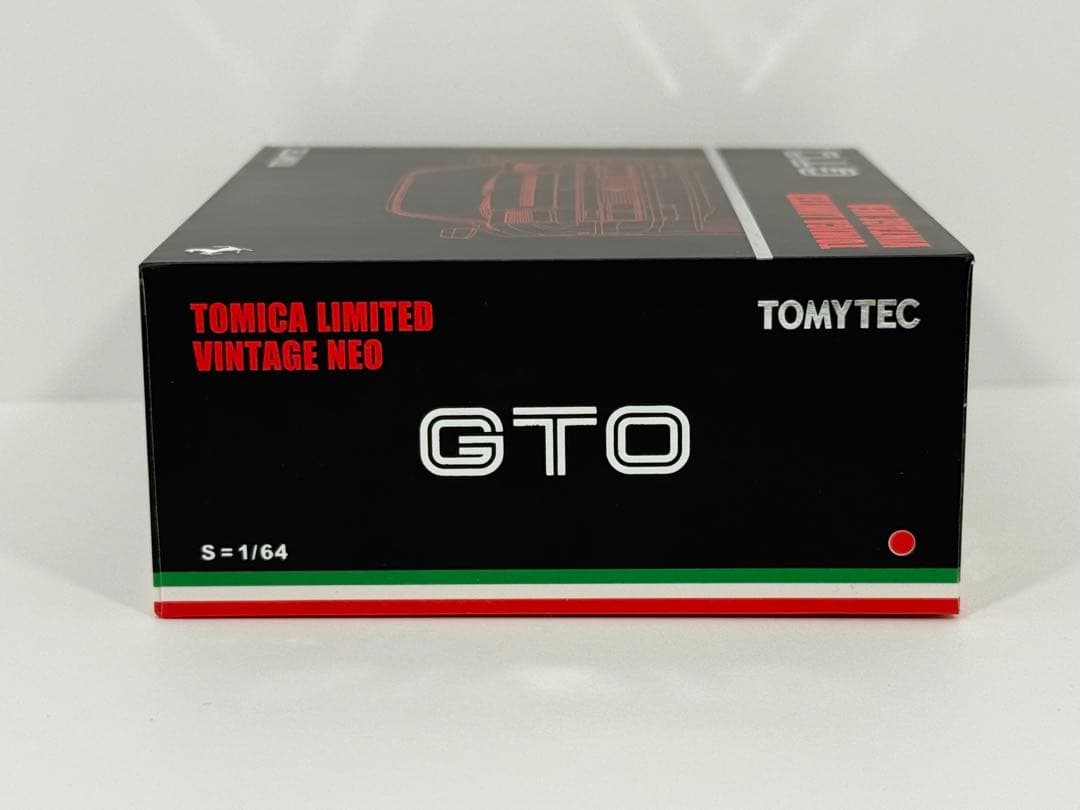1/64 トミカリミテッドヴィンテージネオ フェラーリ GTO 赤