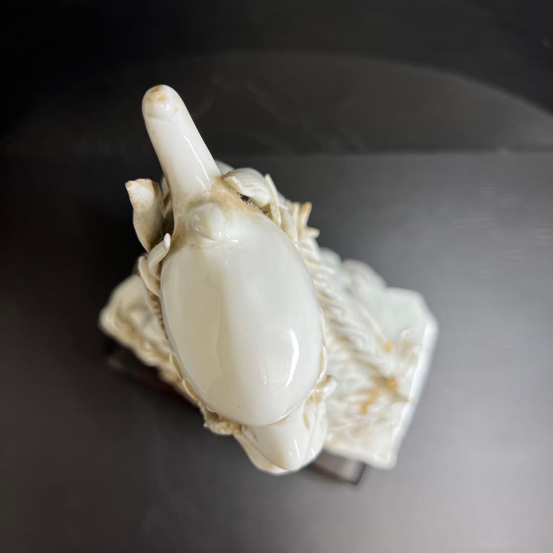 中国清時代　白磁キリン唐木台付　高さ約35㎝　東Y7-1211☆2Fトヒオ