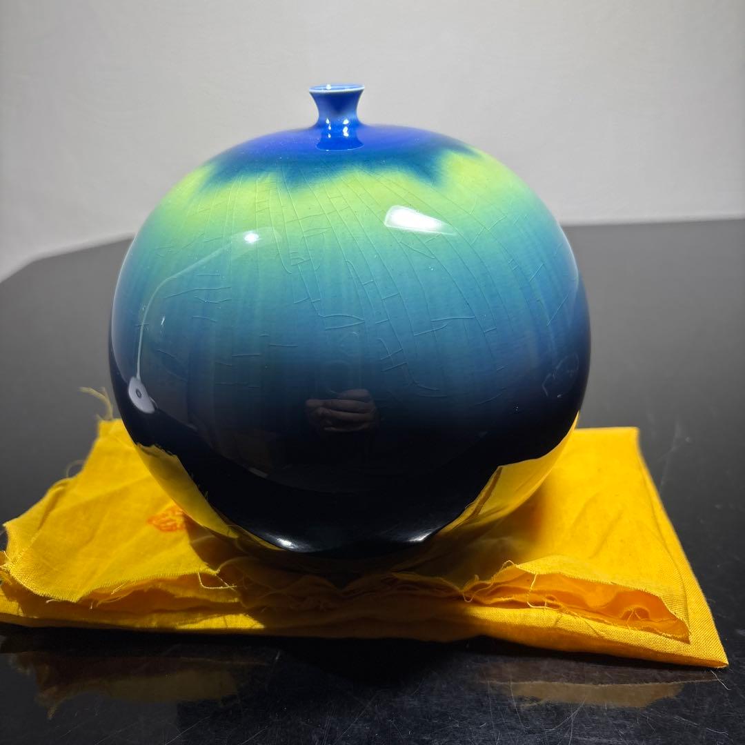 真作　人間国宝　無傷完品　3代徳田八十吉(正彦) 壷　高さ約16センチ