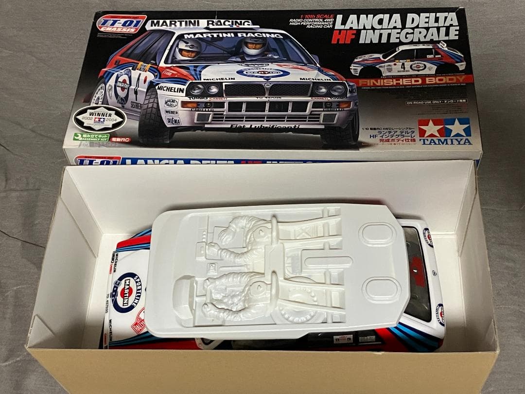 タミヤ 1/10 RCカー ランチア デルタ HF インテグラーレ 完成ボディ
