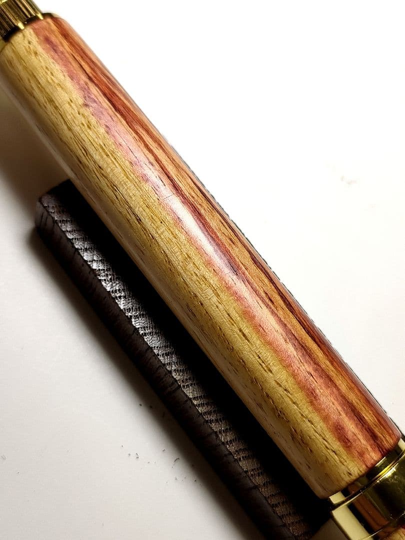 【チューリップウッド（紅白）】グラデュエイト万年筆