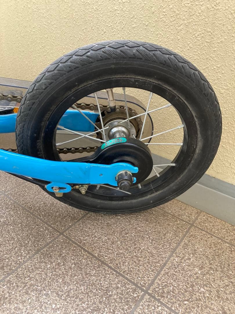 Henshin バイク バランスバイク　青　水色