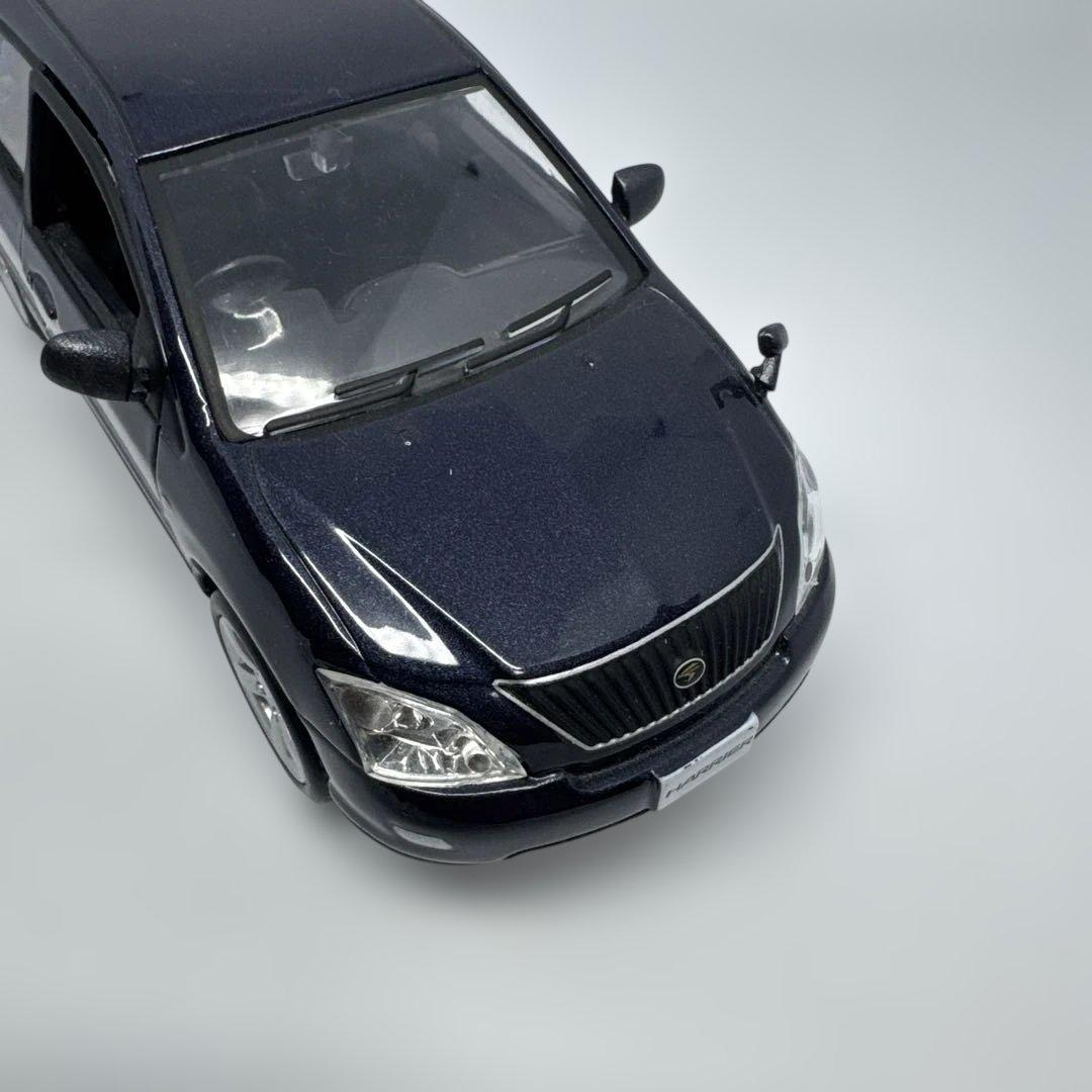 トヨタ　ハリアー 30系ダークブルー 1/43 トミカ　2台セット