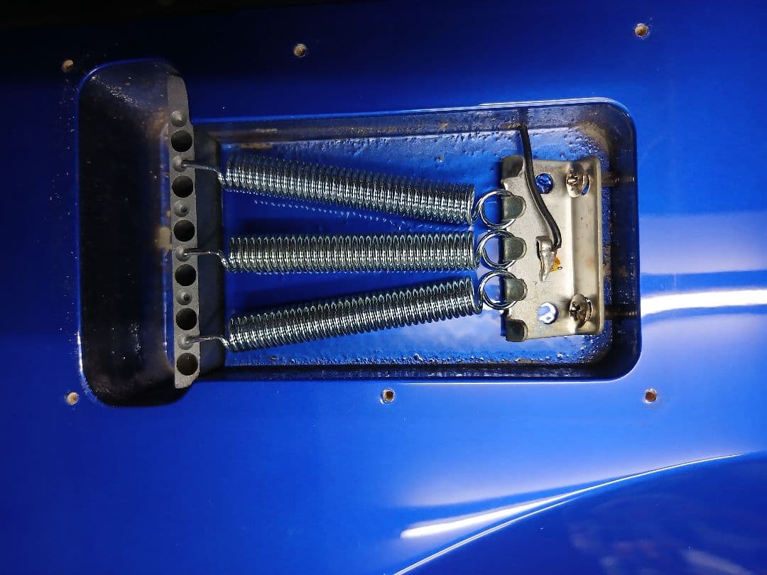 Charvel エレキギター (ブルー) ESPケース付き