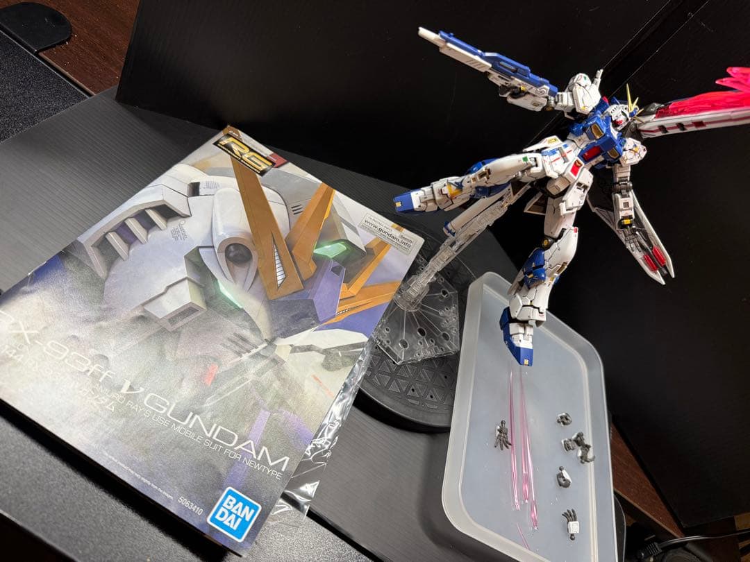 RG 1/144 RX-93ff νガンダム 完成品