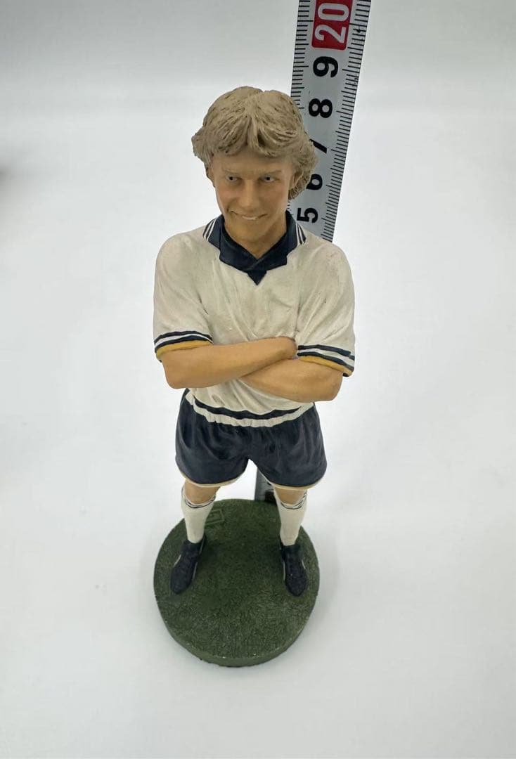 KLINSMANN 18番 フィギュア クリンスマン トッテナム ユニフォーム